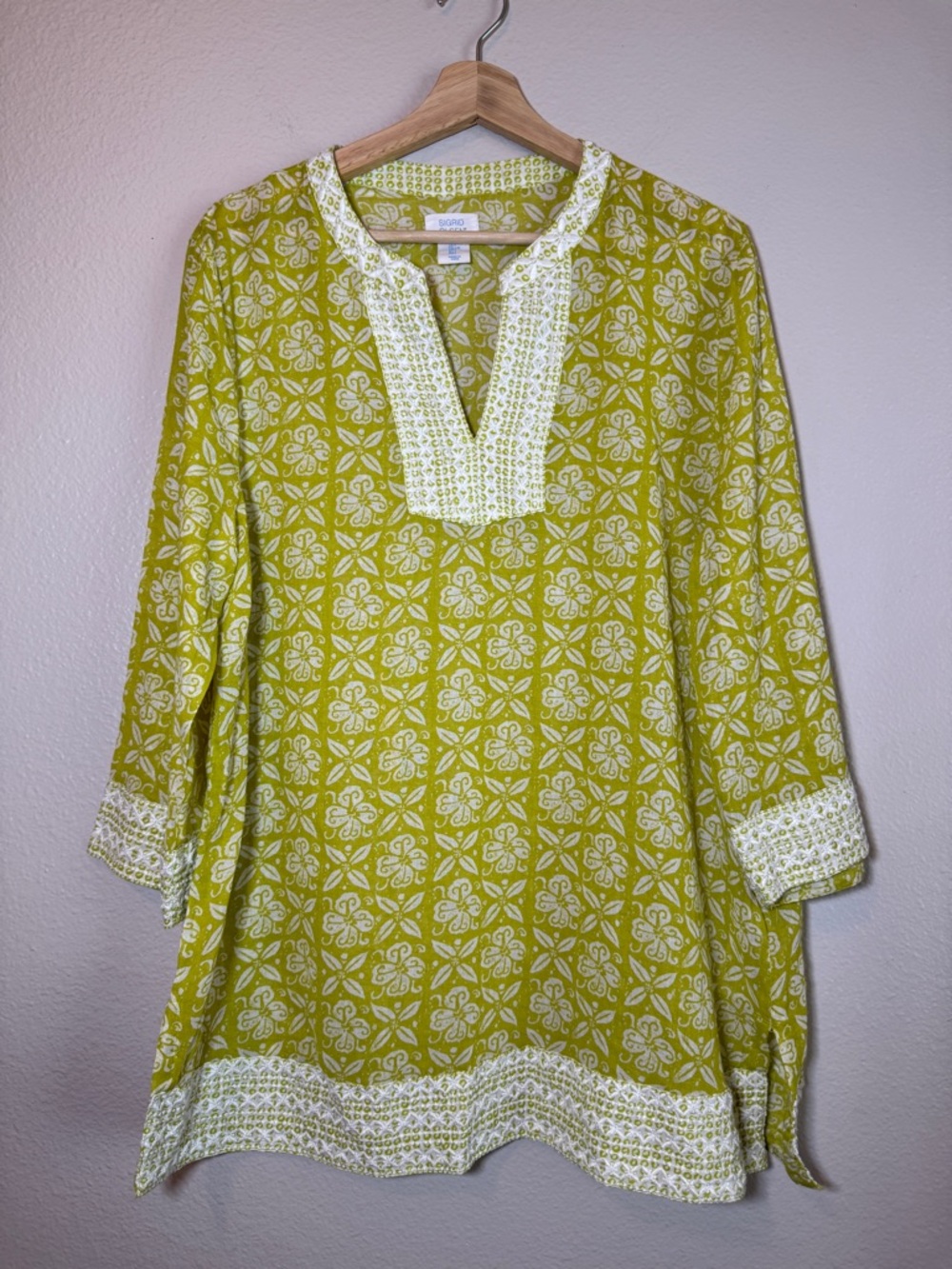 Sigrid Olsen SZ Large Tunic Top Embroided 3/4 Length Sleeves Resort Vacay EUC